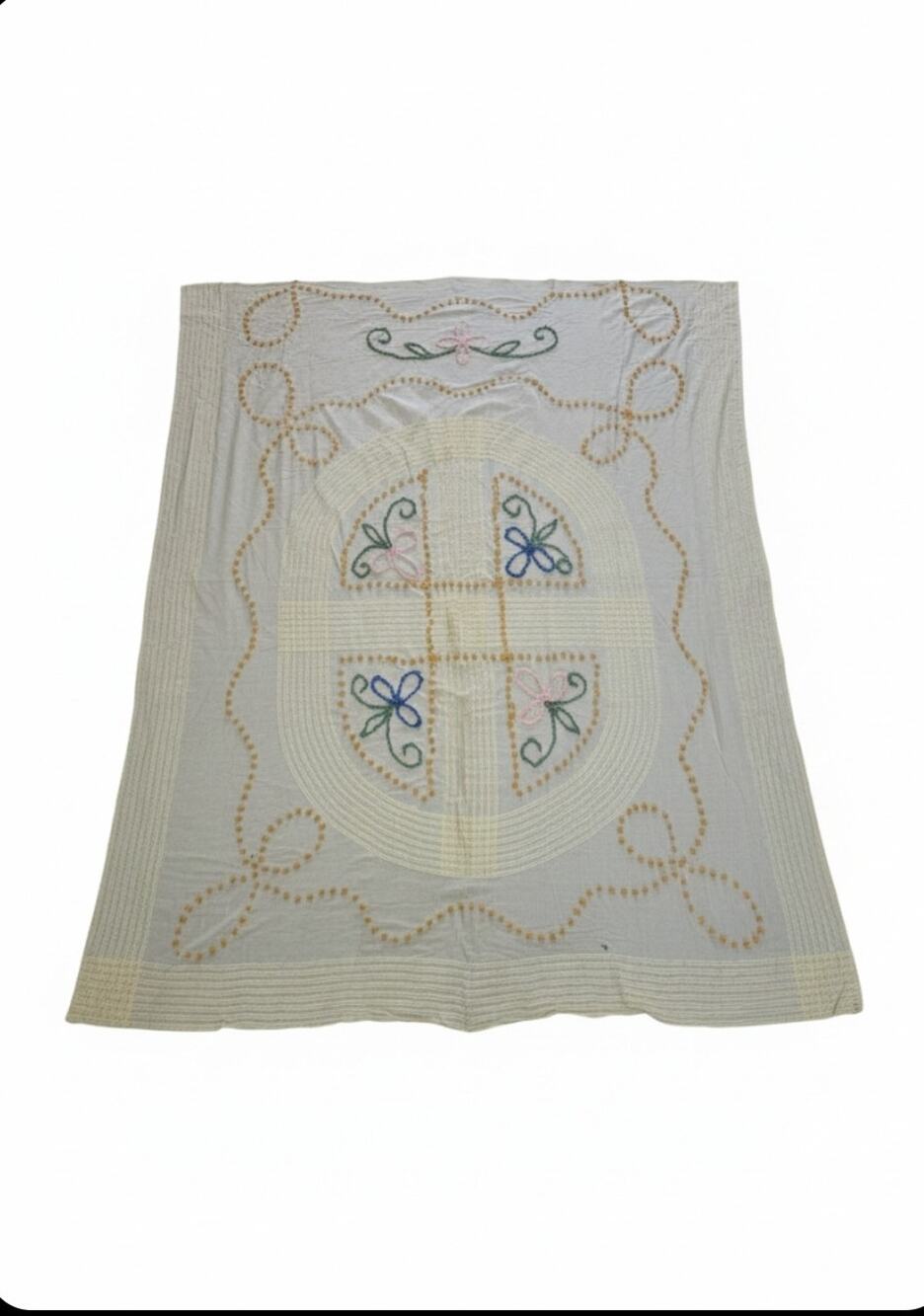 Vintage Pale Yellow Chenille Full Bedspread Coverlet Tufting Embroidered Floral
